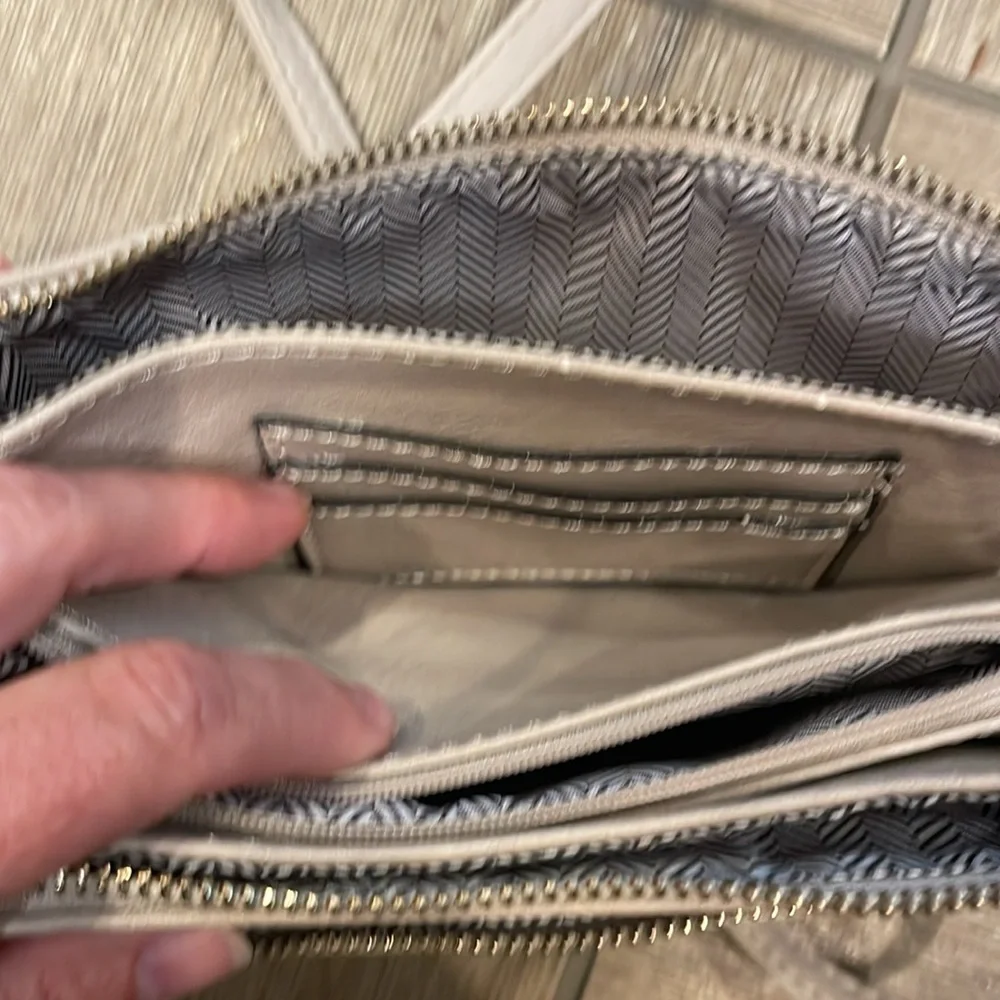 Small cross body purse - beige - Picture 7 of 10